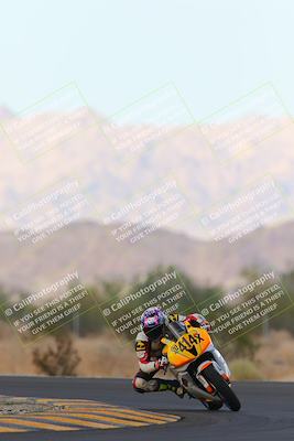 media/Sep-24-2022-CVMA (Sat) [[a45f954247]]/Race 10 Amateur Supersport Middleweight/